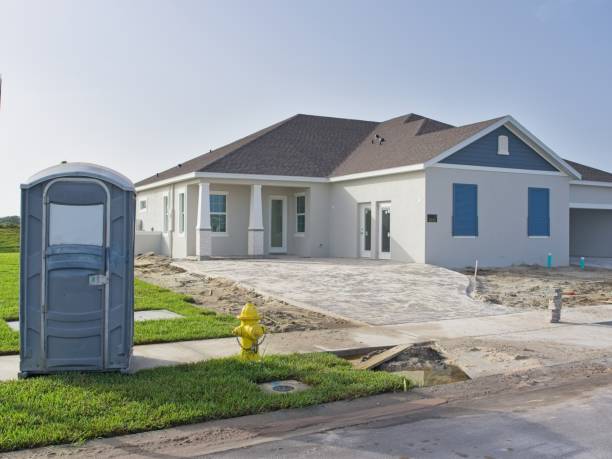 Portable Toilet Options We Offer in Country Club Hills, MO